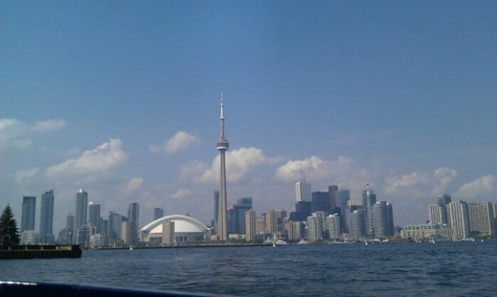 photo, image, toronto, skyline, how to navigate a new city