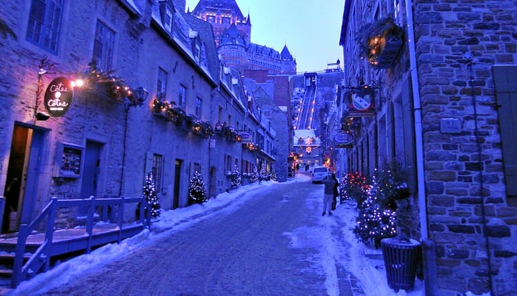 photo, image, quebec city, lower town, funicular