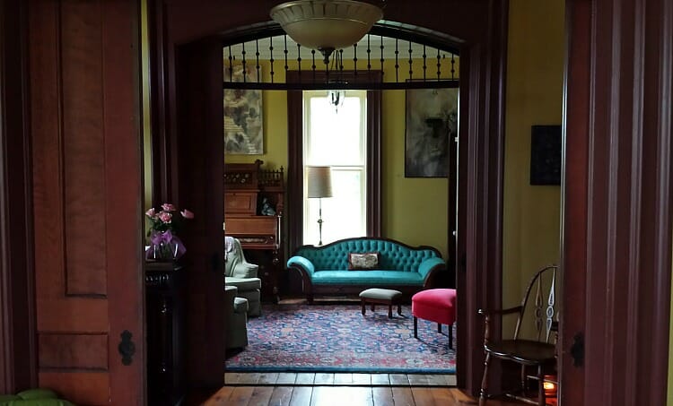 photo, image, woodbridge house, ontario's southwest