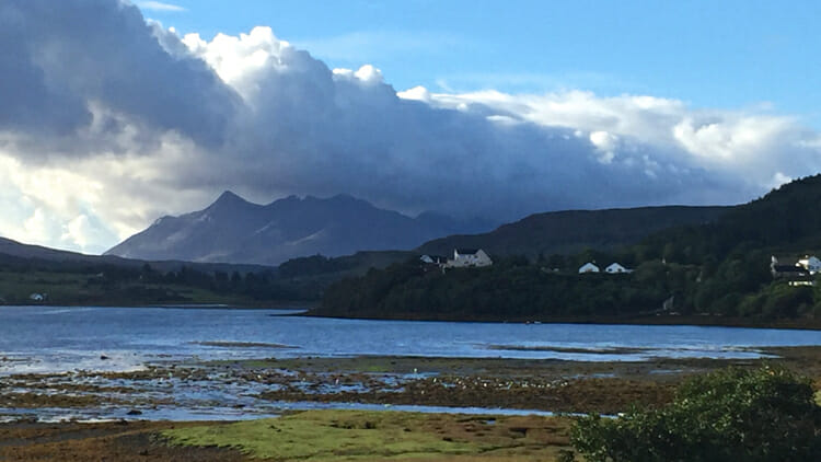 photo, image, portree, isle of skye without a car