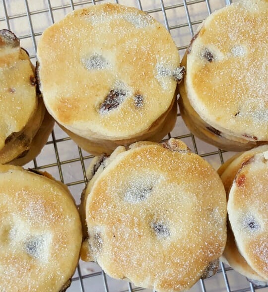 photo, image, welsh cakes, food of wales