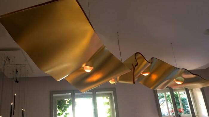 each-ribbon-of-light-individually-designed-18k-gold-3-ferraris