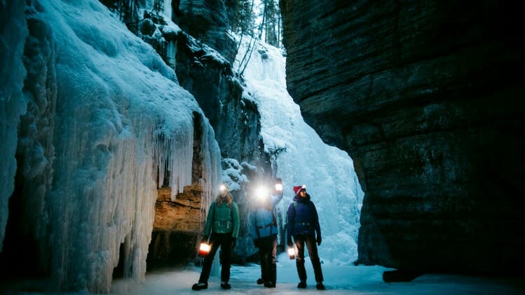 photo, image, ice canyon, adventure travel western canada