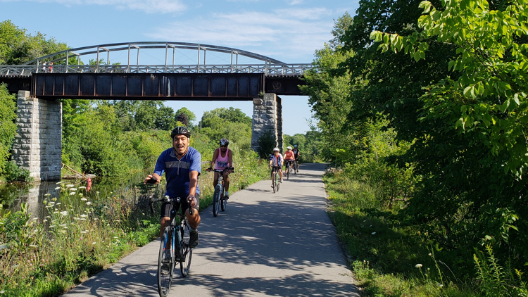 bike tours for singles