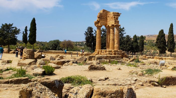 photo, image, tempio dei dioscuri, ancient sites in sicily