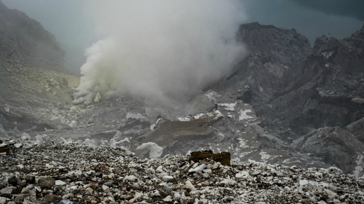 photo, image, crater, indonesian jungle