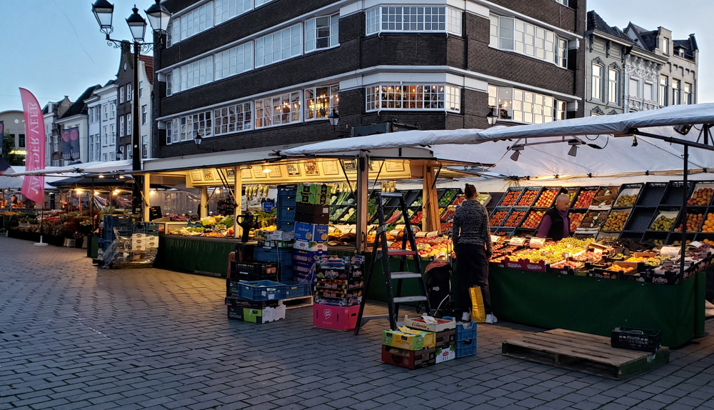 photo, image, market, den bosch solo travel