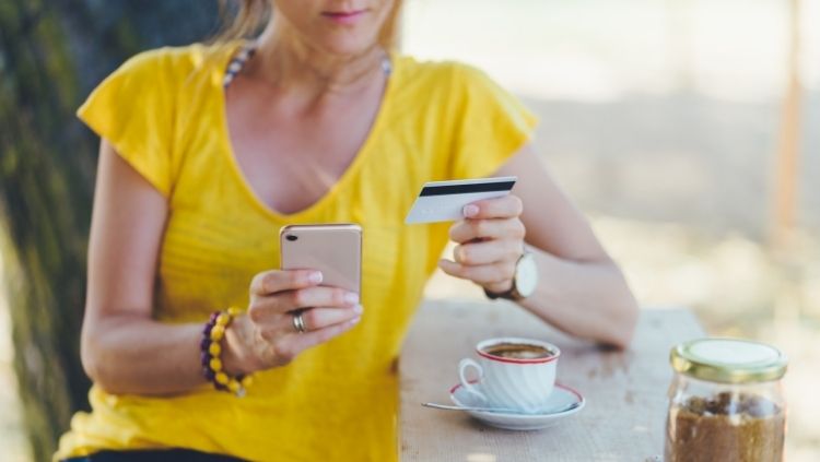 woman on phone, travel technology simple