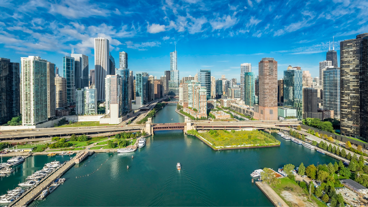 Visiting Chicago on a budget is possible. Don't miss the chance to see the city from the water.