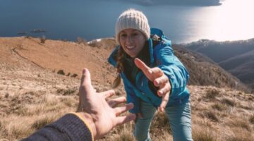 tips for solo travel as a woman