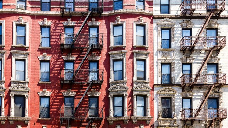 apartment buildings in Manhattan