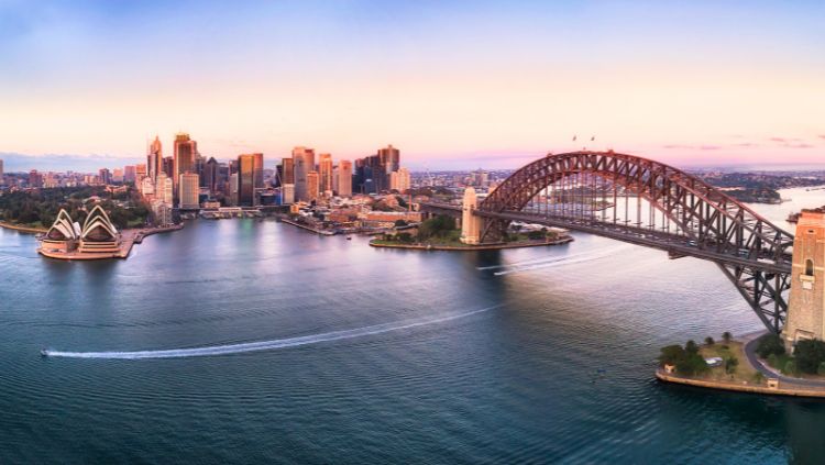 image,  Harbour Bridge, Sydney Opera House, Sydney on a budget